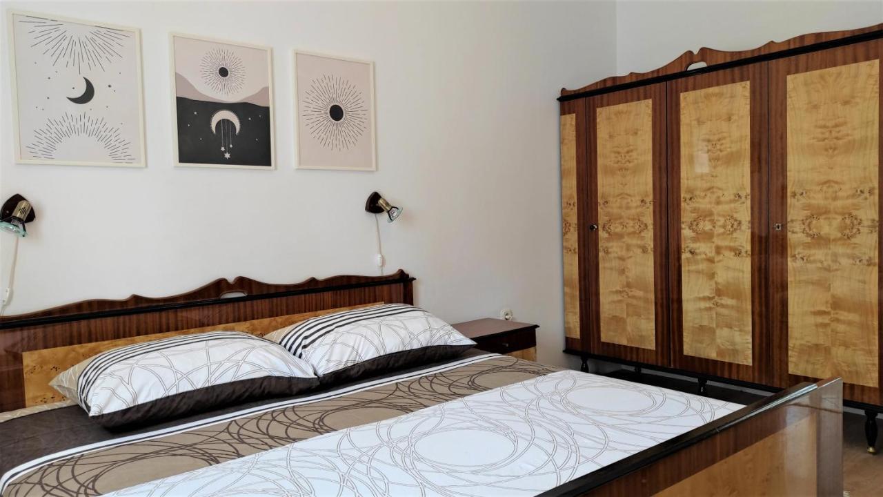 Apartments Ljilja Sea View Slatine Luaran gambar