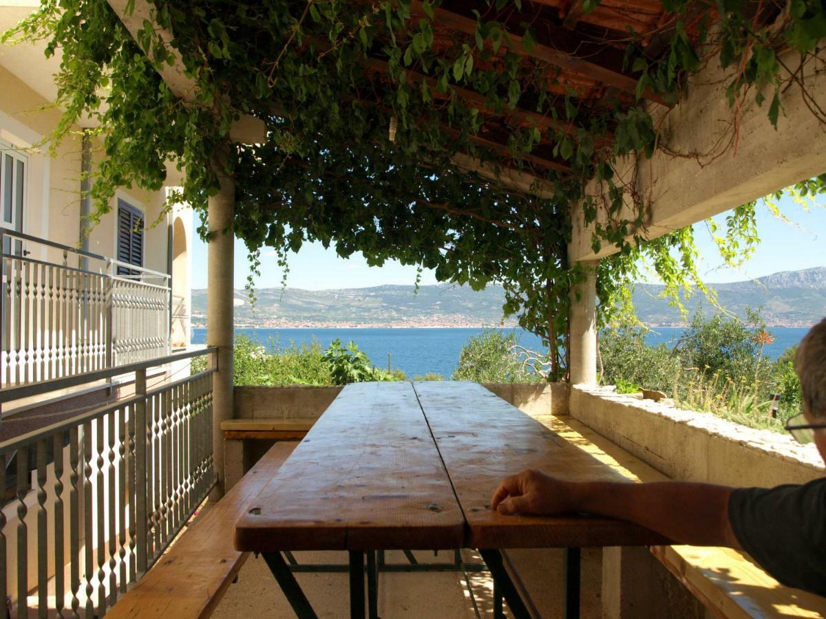 Apartments Ljilja Sea View Slatine Luaran gambar