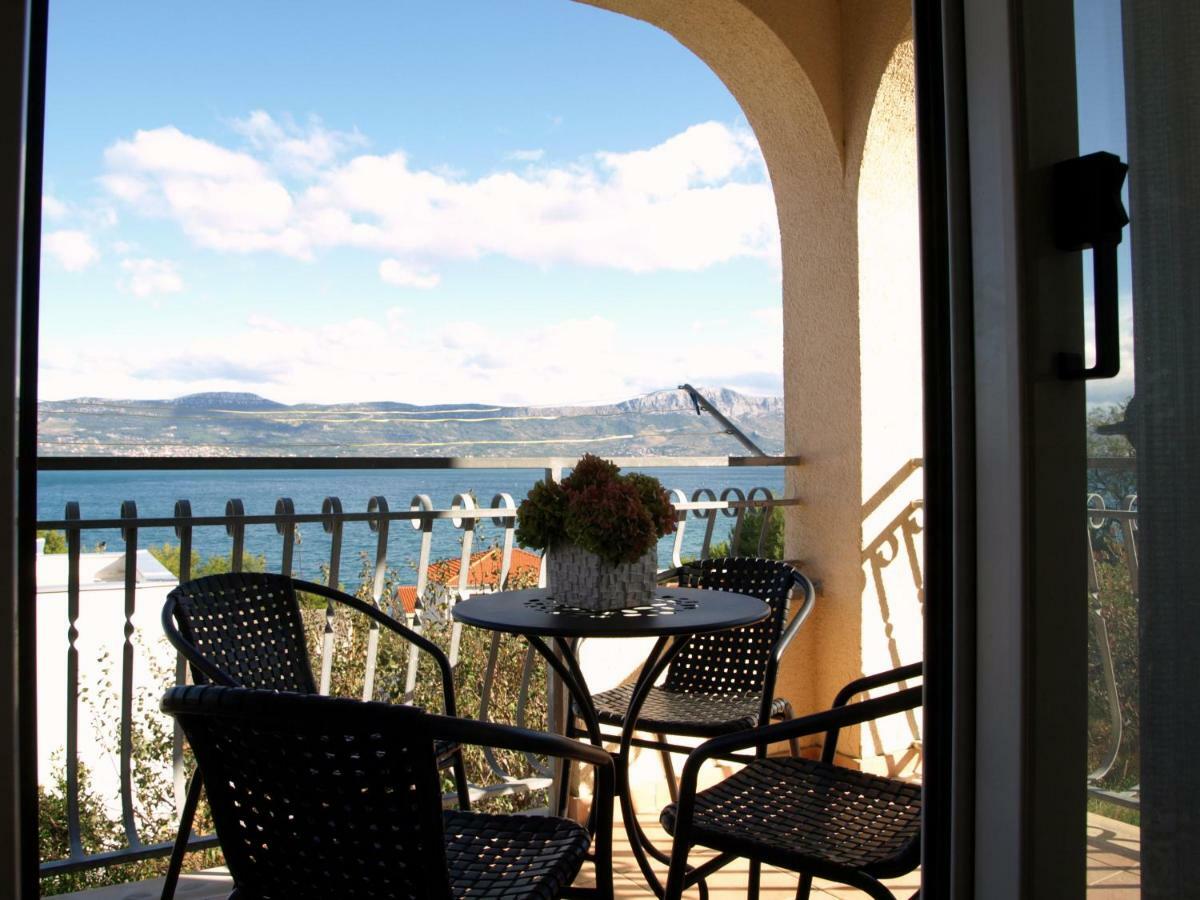 Apartments Ljilja Sea View Slatine Luaran gambar